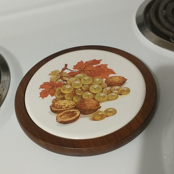 Other - $1 Add on! 🌟WalnutWare Ozark Trivit for Pans